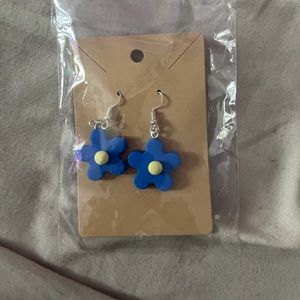 flower earrings